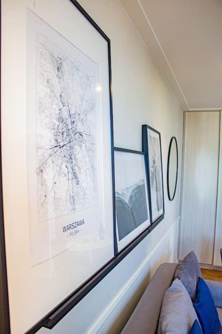 Central Apartment With Balcony And Views, Old Town, Metro Varşovia Exterior foto